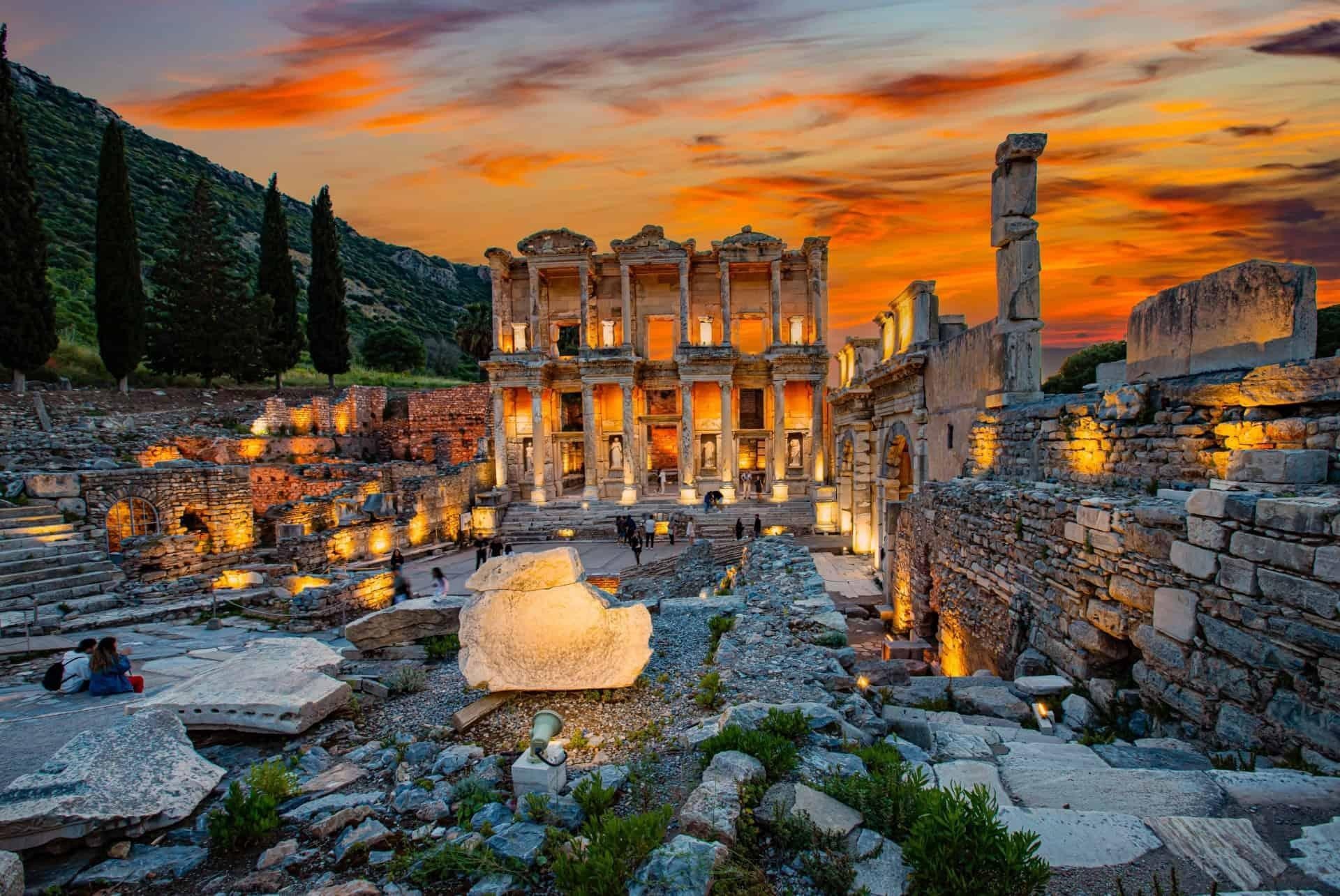 Turkish Treasures - Discover the Magic of Cappadocia, Kusadasi & Istanbul