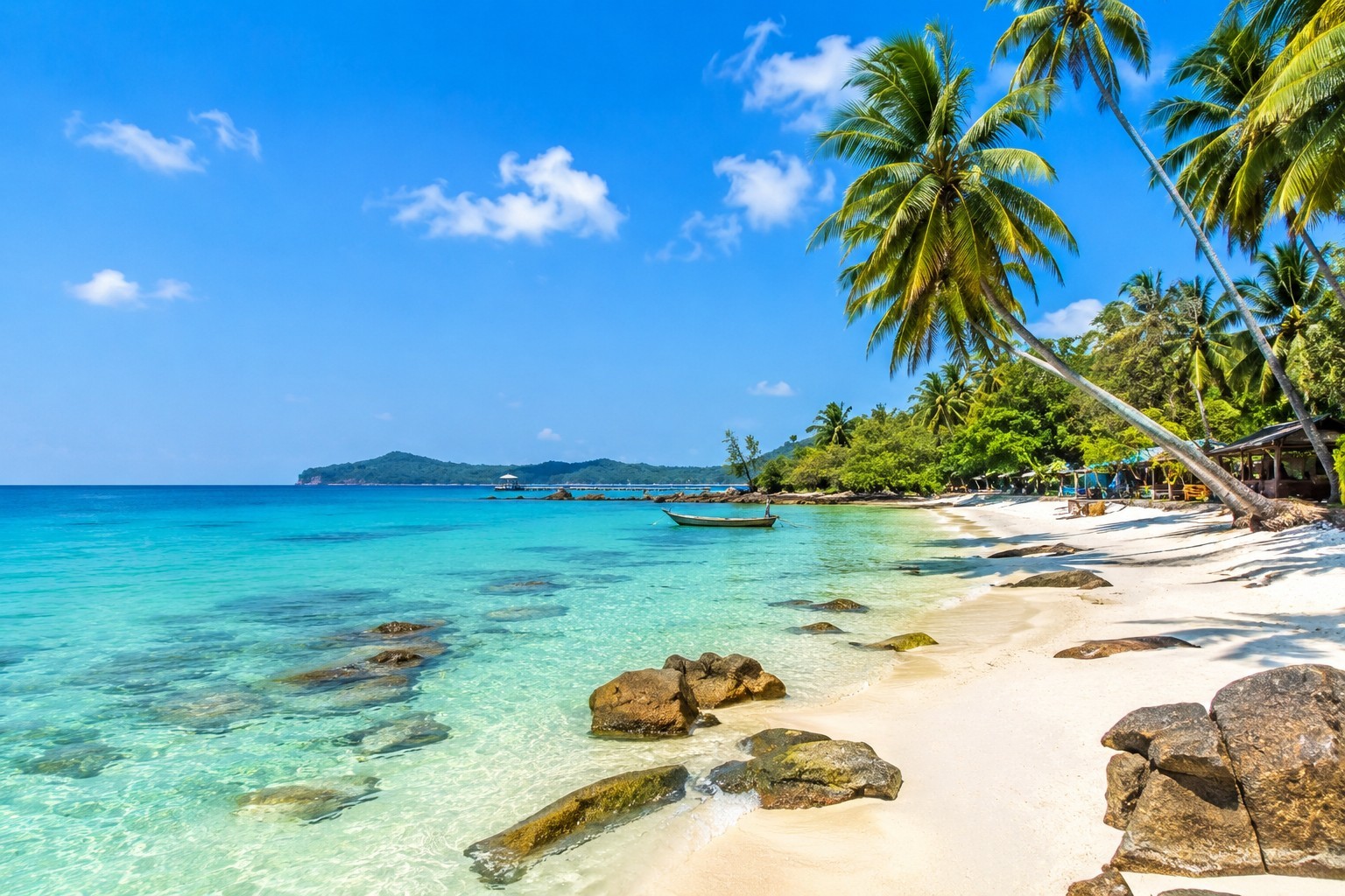 Vietnam Uncovered – Saigon, Phu Quoc & Hanoi